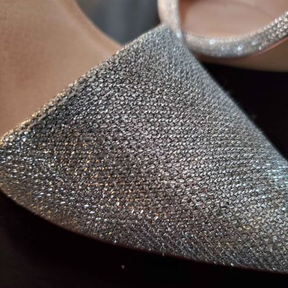 Meet your Posher, Crystal - Picture 2 of 4